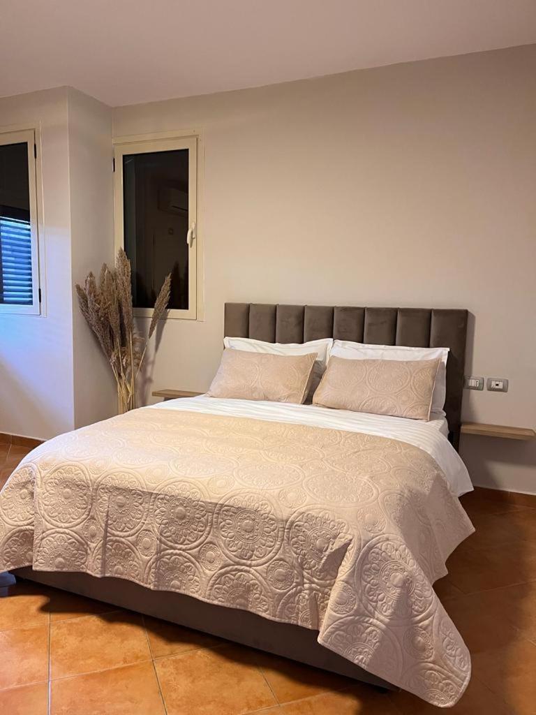 Belix Hotel Apartments, Near The Beach Durrës 外观 照片