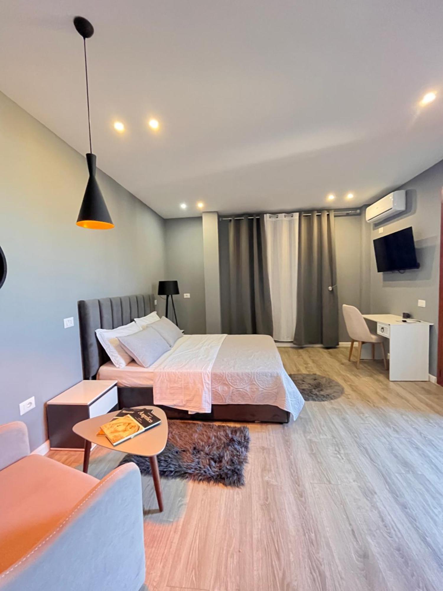 Belix Hotel Apartments, Near The Beach Durrës 外观 照片