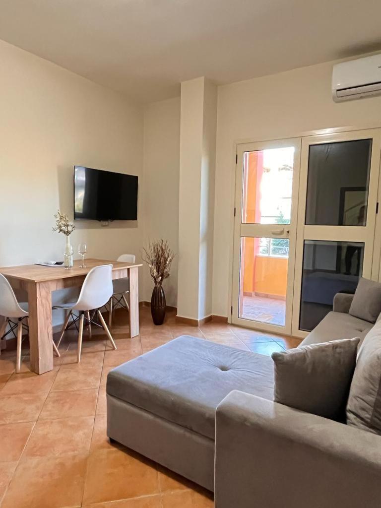 Belix Hotel Apartments, Near The Beach Durrës 外观 照片