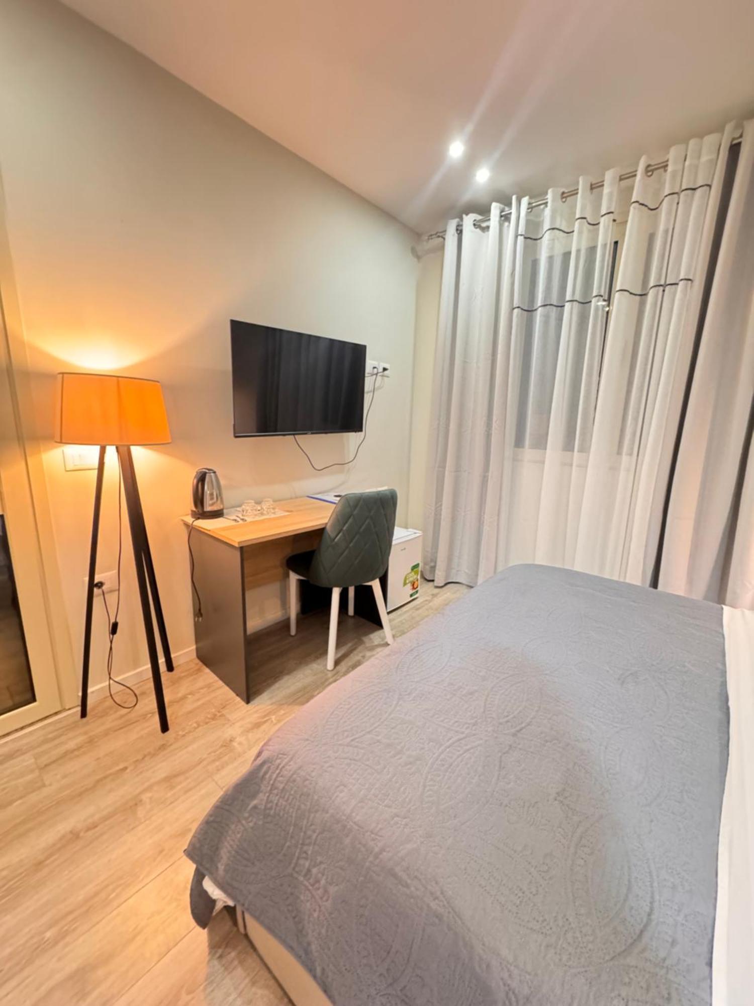 Belix Hotel Apartments, Near The Beach Durrës 外观 照片