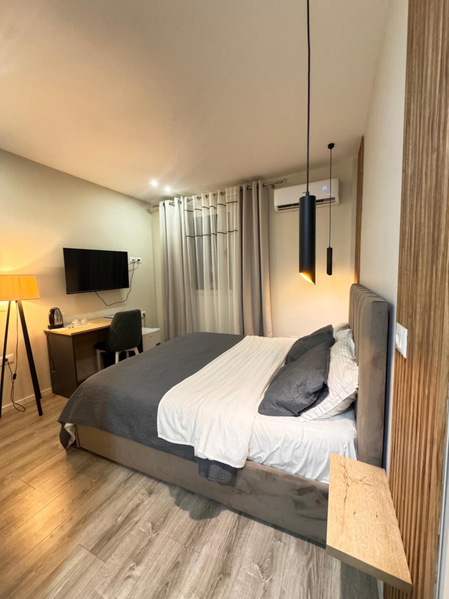 Belix Hotel Apartments, Near The Beach Durrës 外观 照片